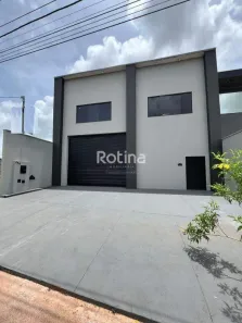Galpão/Depósito/Armazém para alugar, 384m² no Alto Umuarama, Uberlândia