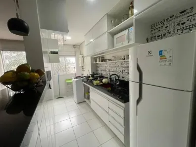 Apartamento com 2 Quartos à venda, 48m² no Jardim Henriqueta, Taboão da Serra