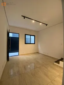 Casa de Condomínio com 2 Quartos à venda, 49m² no Aviação, Praia Grande
