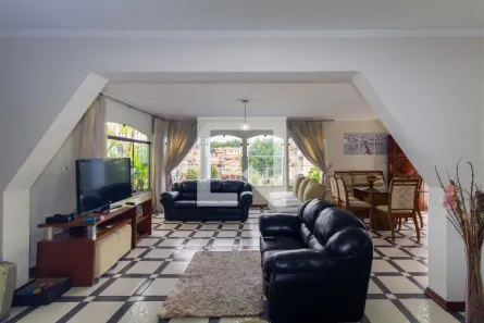 Casa com 4 Quartos à venda, 277m² no Sítio da Figueira, São Paulo