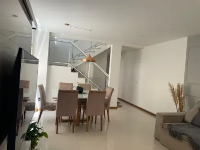Casa com 4 Quartos à venda, 180m² no Itaipu, Niterói