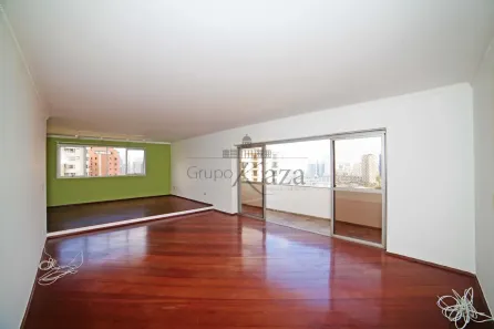 Apartamento com 3 Quartos à venda, 203m² no Real Parque, São Paulo