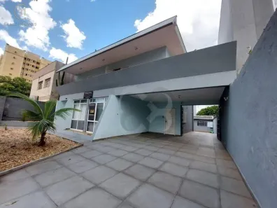 Casa com 4 Quartos para venda ou aluguel, 400m² no Centro, Londrina