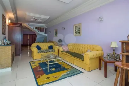 Casa com 3 Quartos para alugar, 256m² no Campos Elíseos, São Paulo