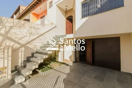 Sobrado com 3 Quartos para alugar, 226m² no Parque Jaçatuba, Santo André