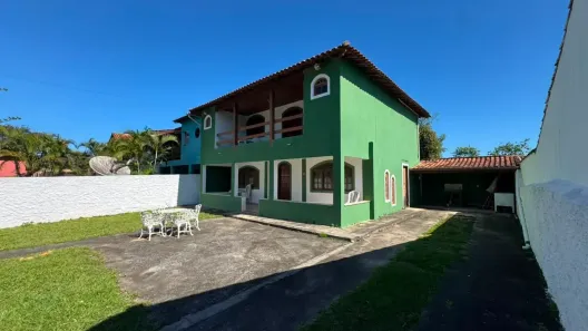 Casa com 5 Quartos para alugar, 202m² no Serramar, Rio das Ostras