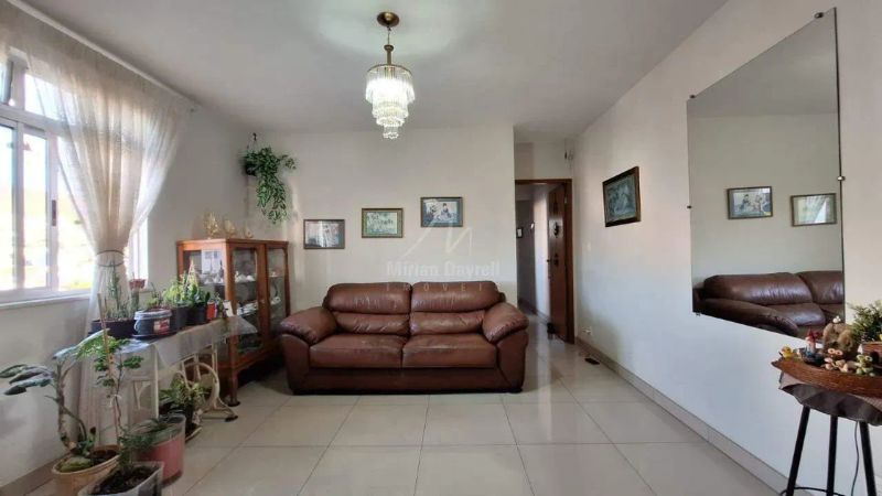 Apartamento com 3 quartos — Santa Efigênia, Belo Horizonte