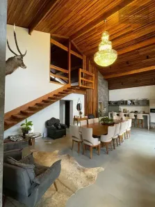 Fazenda/Sítio com 4 Quartos à venda, 700m² no Centro, Araucária