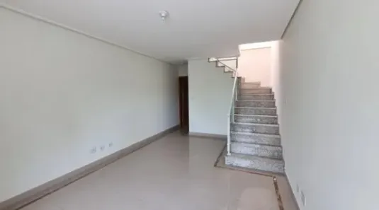 Sobrado com 3 Quartos à venda, 180m² no Vila Comercial, São Paulo