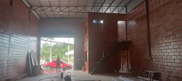 Galpão/Depósito/Armazém para alugar, 300m² no Tarumã, Manaus