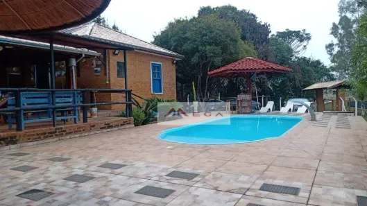 Fazenda/Sítio com 4 Quartos à venda, 200m² no Caconde, Caconde