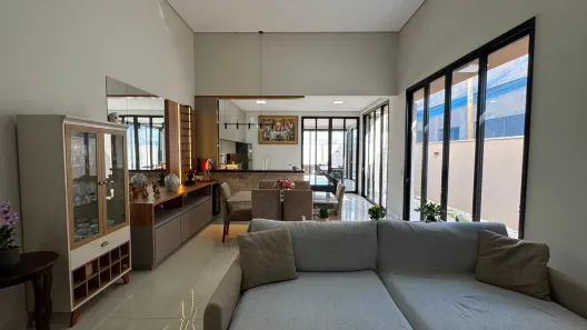 Casa de Condomínio com 3 Quartos à venda, 233m² no Jardim Botânico, Uberlândia