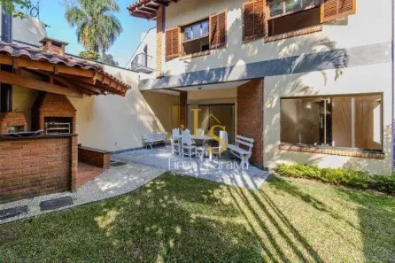 Casa de Condomínio com 4 Quartos à venda, 250m² no Morumbi, São Paulo