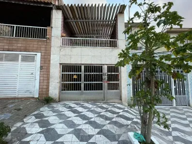 Sobrado com 3 Quartos à venda, 145m² no Vila Bertioga, São Paulo