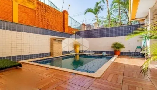Casa com 3 Quartos à venda, 351m² no Jardim Itu, Porto Alegre