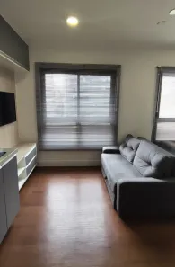 Apartamento com 1 Quarto para alugar, 32m² no Centro, Curitiba