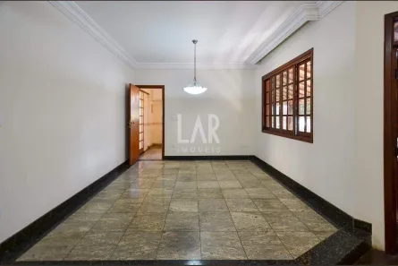 Casa com 3 Quartos à venda, 161m² no Fernão Dias, Belo Horizonte