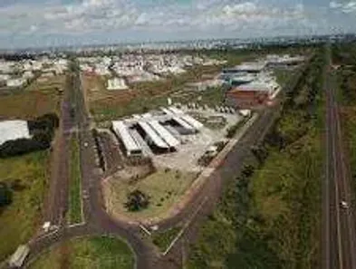Lote/Terreno à venda, 330m² no Novo Mundo, Uberlândia