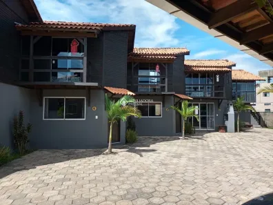 Imóvel Comercial com 10 Quartos à venda, 410m² no Ibiraquera, Imbituba