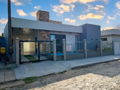 Casa com 3 Quartos à venda, 96m² no Centro, Arroio do Sal