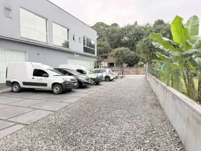 Sala Comercial para alugar, 280m² no Bom Retiro, Joinville