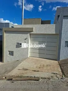 Casa com 3 Quartos à venda, 60m² no Residencial Sul Jacarandás, Montes Claros