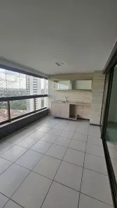 Apartamento com 4 Quartos para alugar, 204m² no Casa Forte, Recife