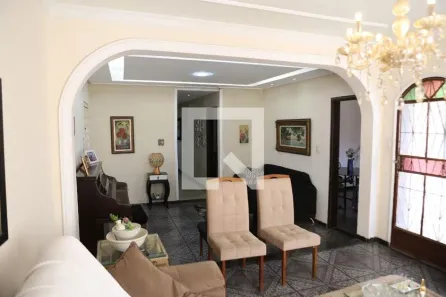 Casa com 5 Quartos à venda, 300m² no Vera Cruz, Contagem
