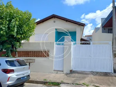 Casa com 2 Quartos à venda, 100m² no Centro, Marília