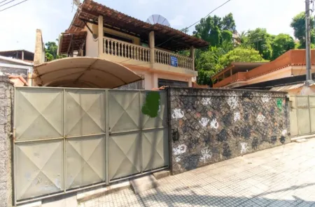 Casa com 4 Quartos à venda, 200m² no Fátima, Niterói