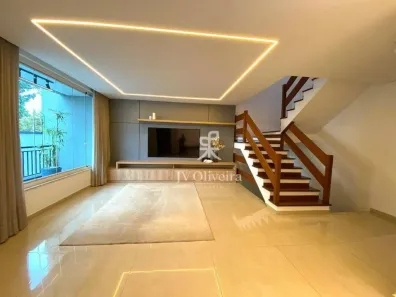 Sobrado com 3 Quartos para venda ou aluguel, 252m² no Lar São Paulo, São Paulo