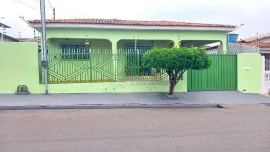 Casa com 3 Quartos para alugar, 182m² no Morada da Serra, Cuiabá