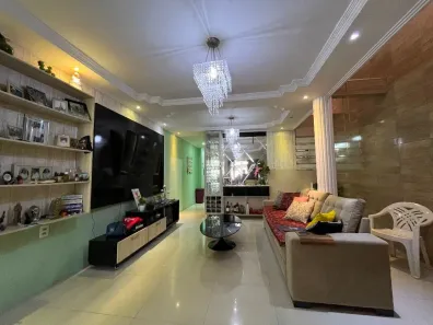Casa com 4 Quartos à venda, 224m² no Presidente Kennedy, Fortaleza