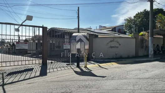 Casa de Condomínio com 3 Quartos para alugar, 63m² no Parque Califórnia, Jacareí
