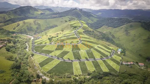 Lote/Terreno à venda, 1000m² no Centro, Santo Antônio do Pinhal