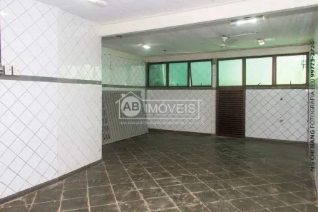 Imóvel Comercial para alugar, 350m² no Encruzilhada, Santos
