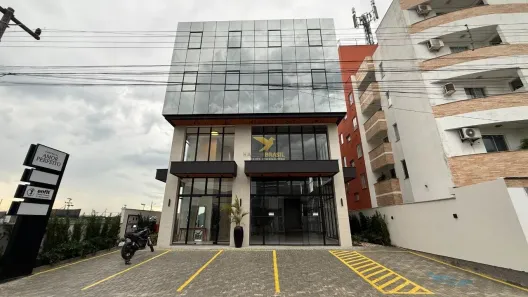 Ponto Comercial para alugar, 288m² no Pedra Branca, Palhoça