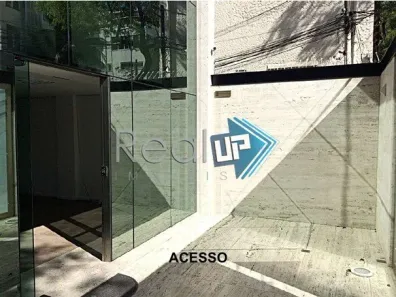 Prédio Comercial para alugar, 369m² no Humaitá, Rio de Janeiro