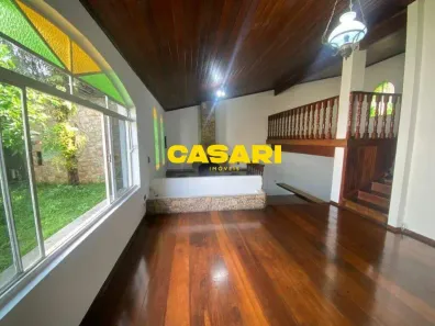 Sobrado com 5 Quartos à venda, 327m² no Dos Casa, São Bernardo do Campo