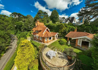 Casa de Condomínio com 5 Quartos à venda, 470m² no Jardim do Embaixador, Campos do Jordão