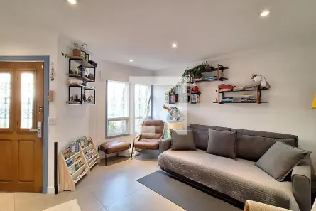 Casa com 3 Quartos à venda, 145m² no Vila Romana, São Paulo