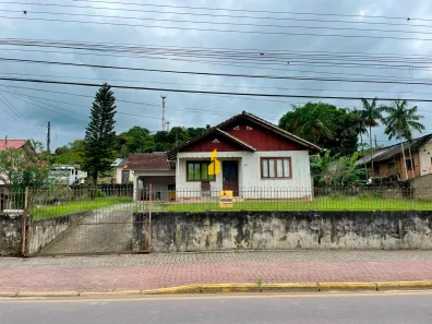 Casa com 3 Quartos à venda, 509m² no Glória, Rodeio