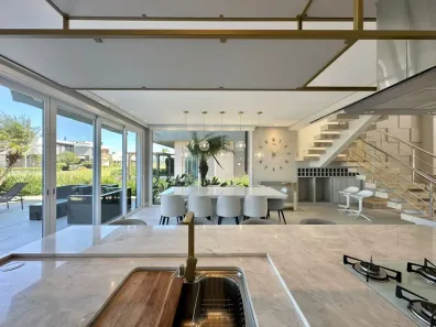 Casa de Condomínio com 4 Quartos à venda, 350m² no Arroio Teixeira, Capão da Canoa