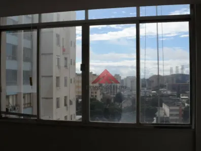 Sala Comercial à venda, 49m² no Centro, Niterói