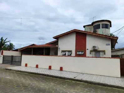 Casa com 3 Quartos à venda, 130m² no Califórnia, Itanhaém