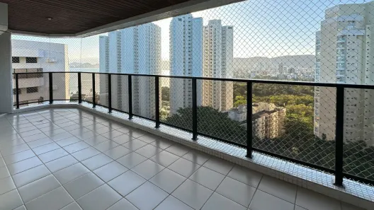 Apartamento com 3 Quartos à venda, 131m² no Mar e Céu, Guarujá