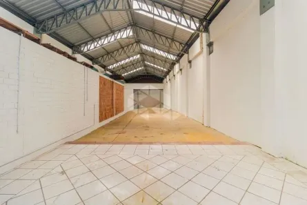 Galpão/Depósito/Armazém para alugar, 242m² no São Geraldo, Porto Alegre