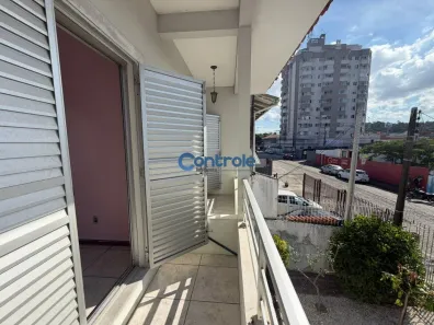 Casa com 4 Quartos à venda, 216m² no Kobrasol, São José