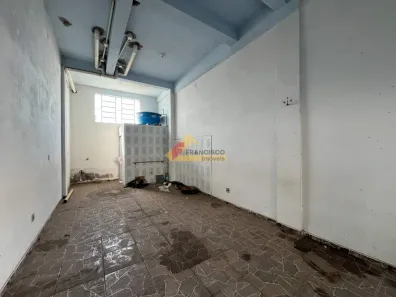 Ponto Comercial para alugar, 38m² no São Roque, Divinópolis