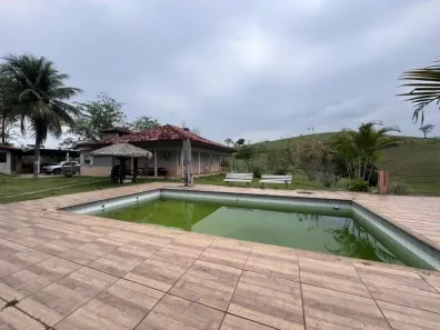 Fazenda/Sítio com 3 Quartos à venda, 130000m² no Papucaia, Cachoeiras de Macacu